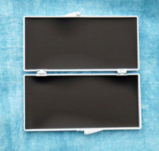 NEEDLE SAFE Large Magnetic Needle Storage Case Needlepoint for Needles & Scissors